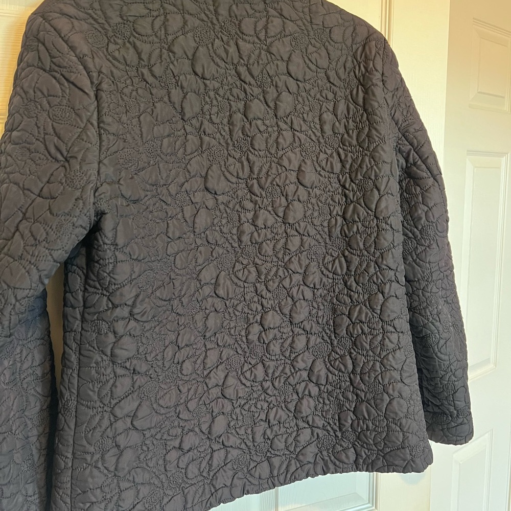 CHANEL Black Quilted Jacket - Picture 4 of 13